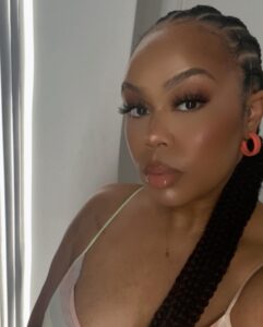 Omobolaji Okenla 1 Omobolaji Okenla in selfie, 2023