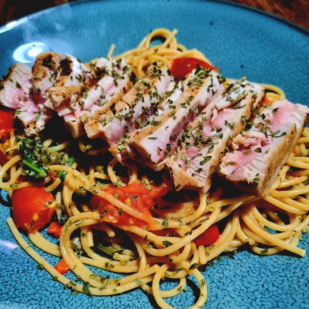 Fresh Tuna, Chilli and Caper Pasta Salad