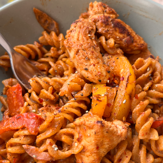 Chicken fajita-style pasta