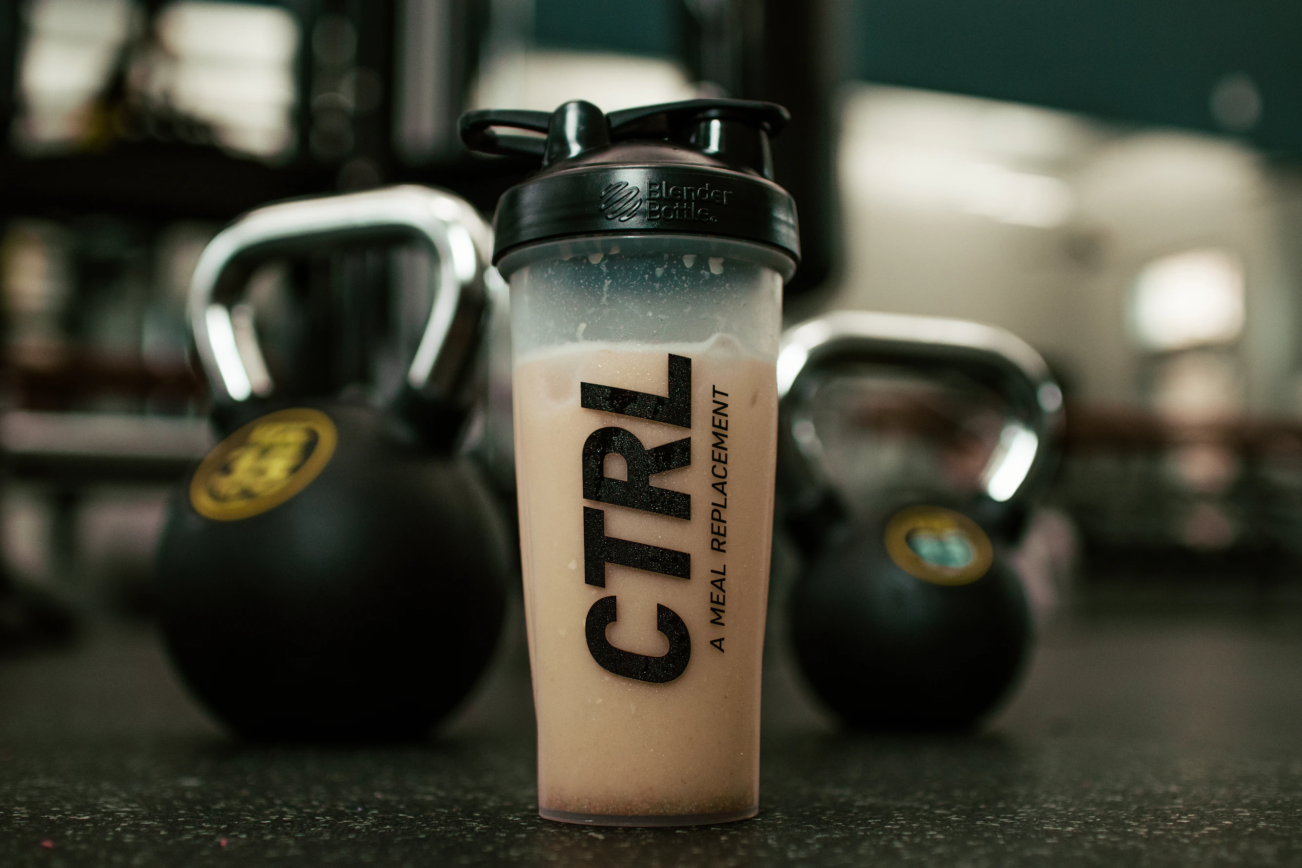 Healthy recipe 3 chocolate protein shale