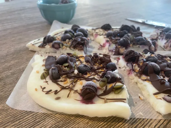 Frozen Yoghurt Bark