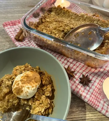 Spiced Apple Crumble